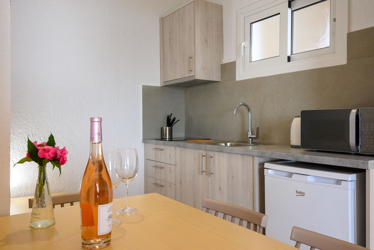 4-5 persons apartments