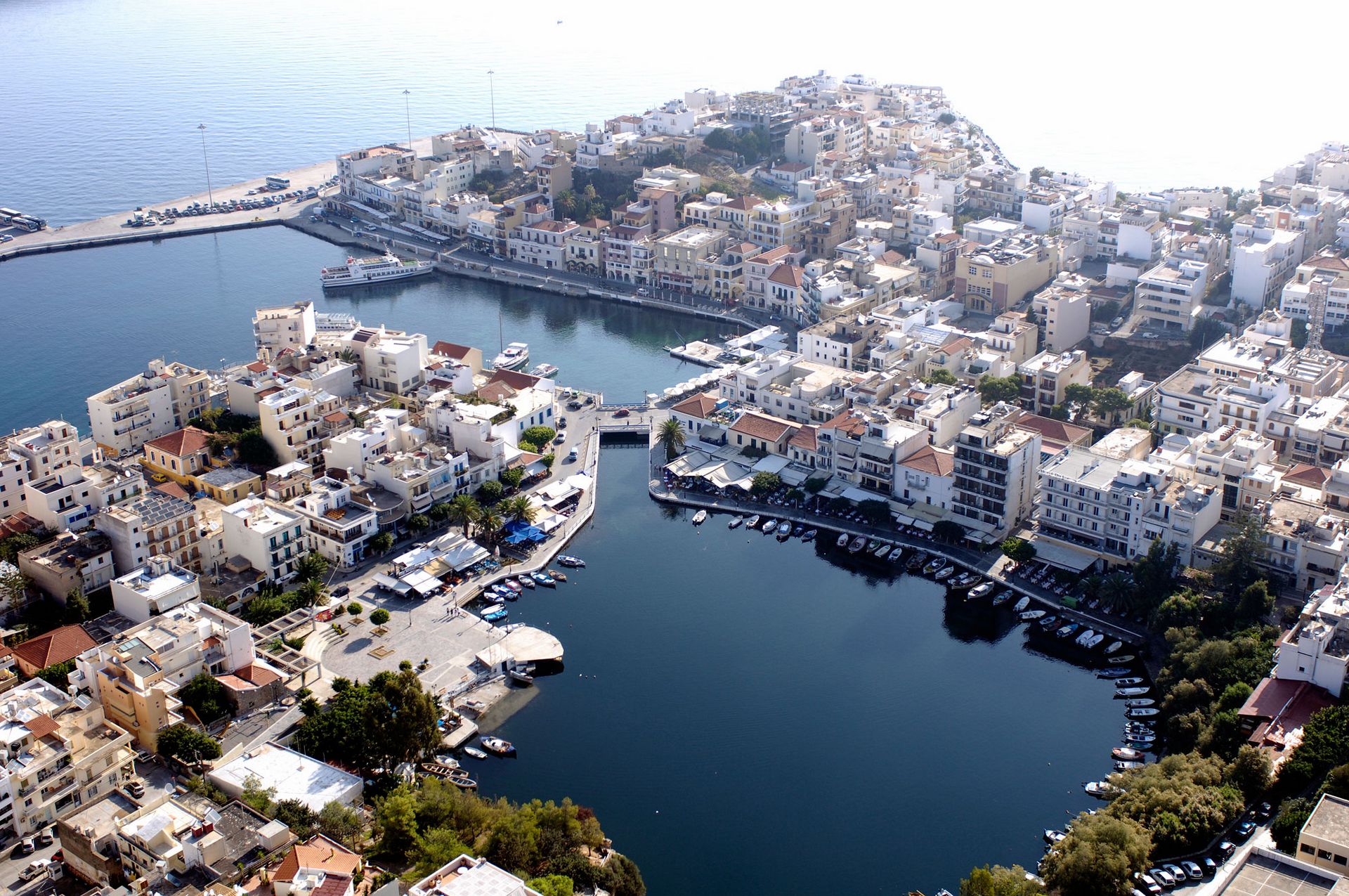 agios nikolaos lake from above