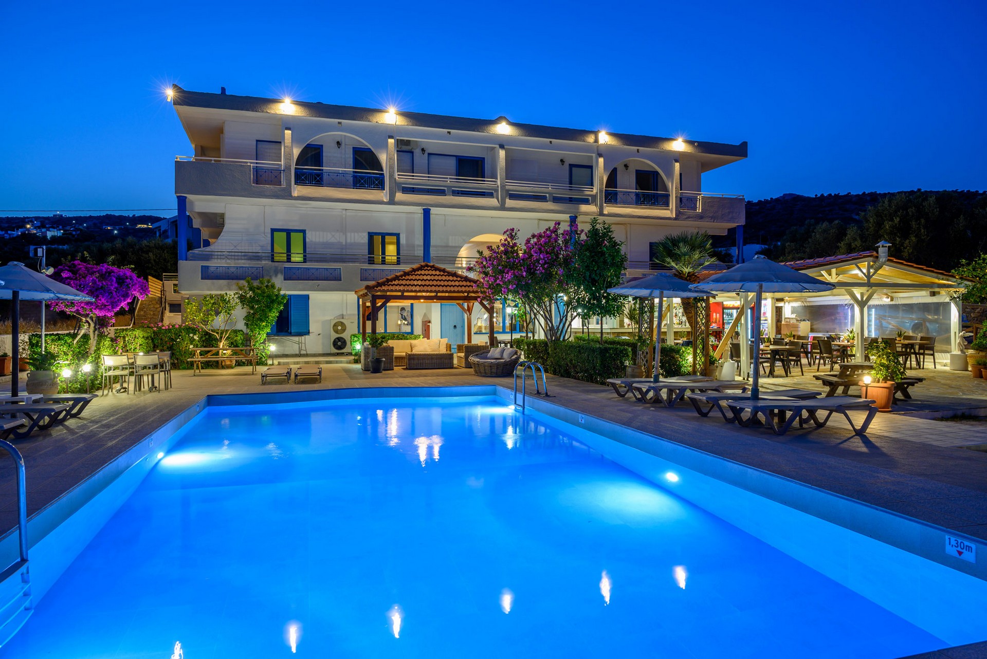 Havania apartments by night